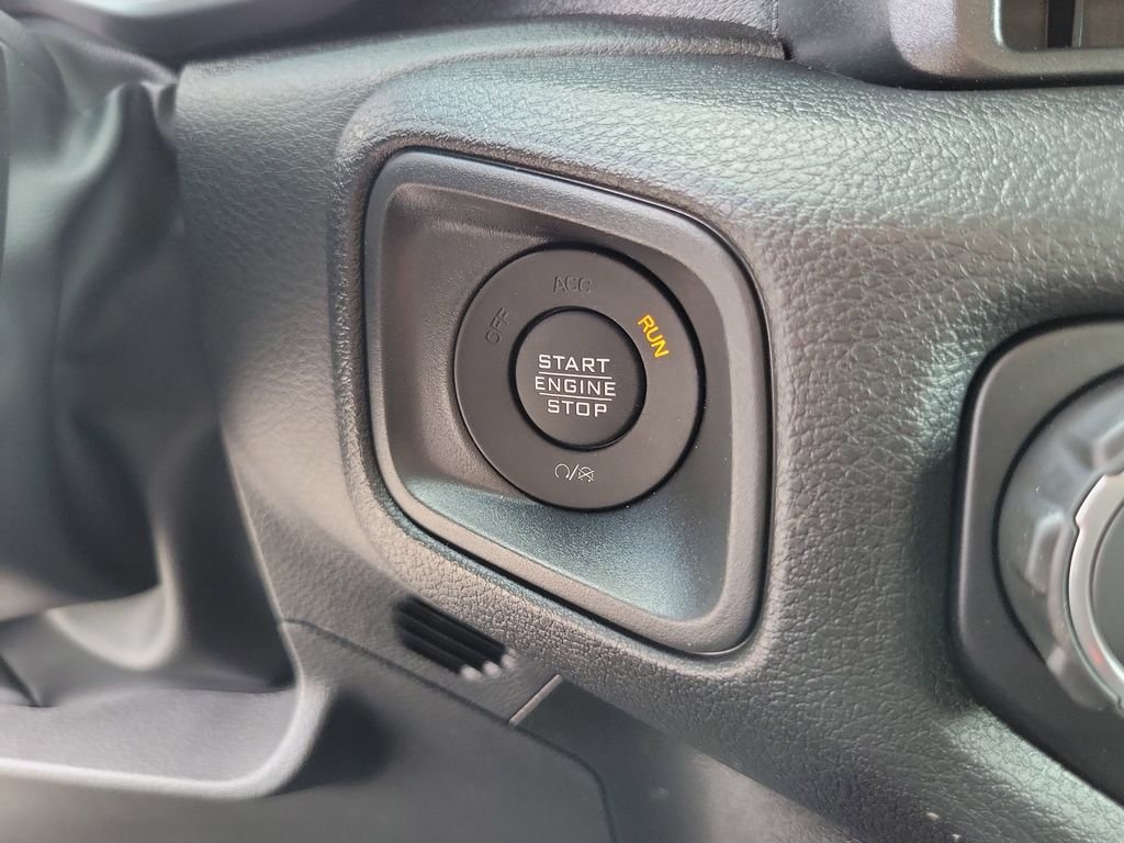New 2026 41 Jeep Sport S image 29