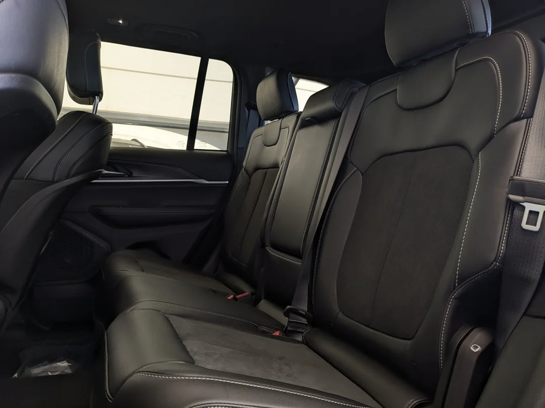 New 2026 Black Jeep Altitude - - 4x4 - - 20 Black Wheels - Power Sunroof - Diamond Black Crystal & More! image 29