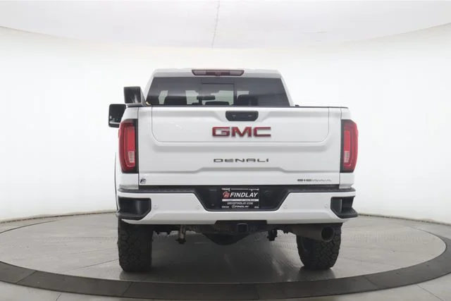 Used 2023 White GMC Denali image 11