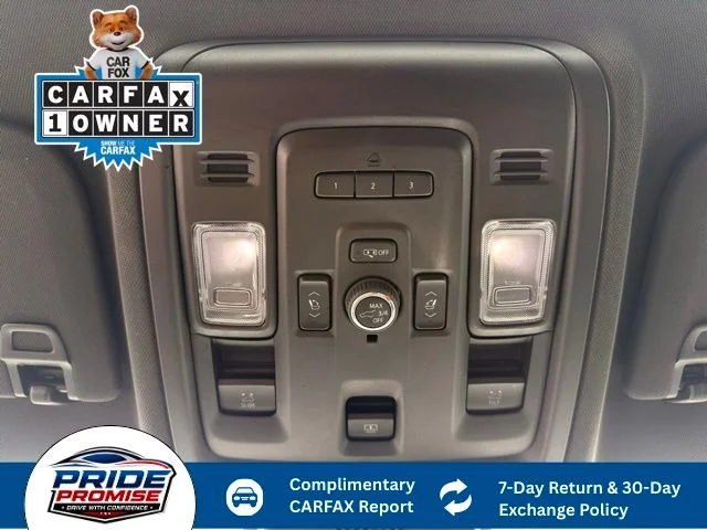 Used 2023 Black Chevrolet Z71 image 33