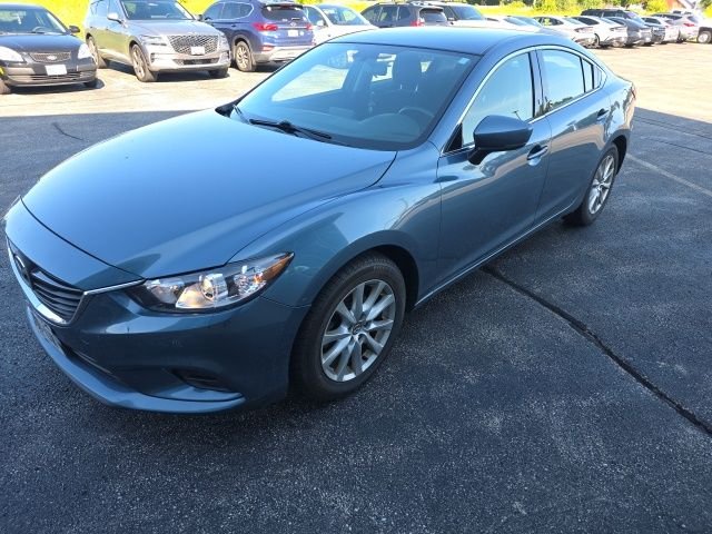 Used 2017 Blue Reflex Mica Mazda Sport image 9