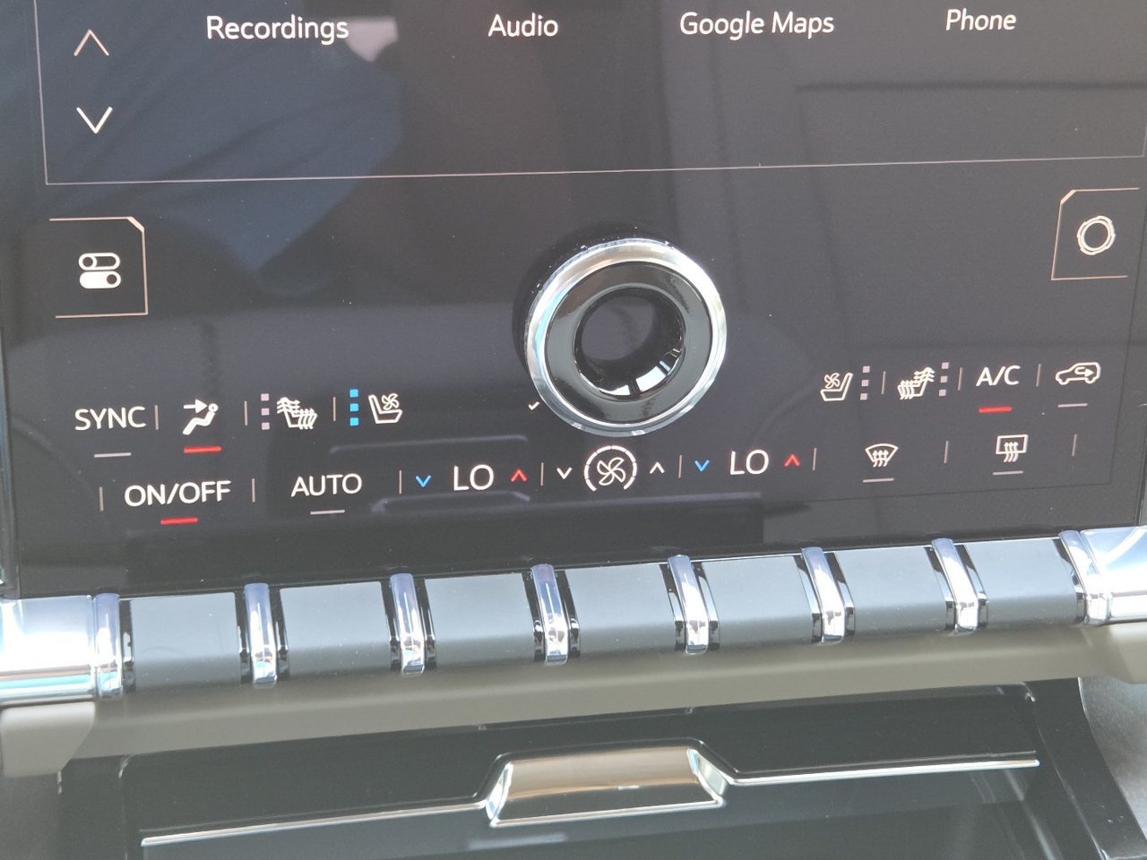2026 GMC Yukon XL Denali - Photo 38