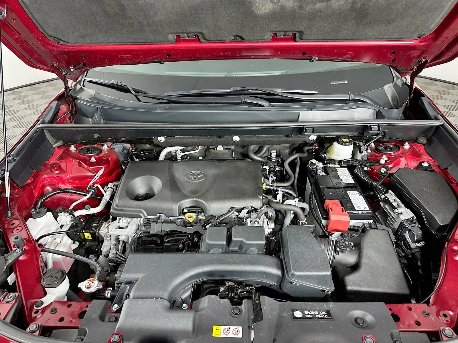 2023 Toyota RAV4 XLE - Photo 30
