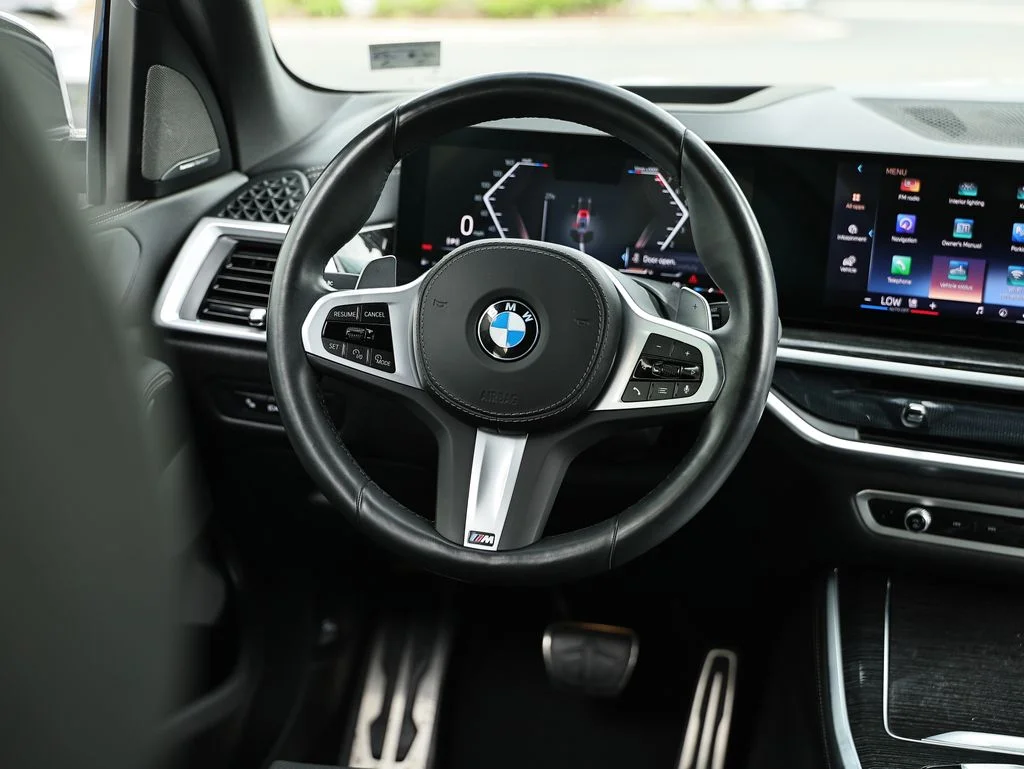 Used 2024 Brooklyn Gray Metallic BMW sDrive40i image 28