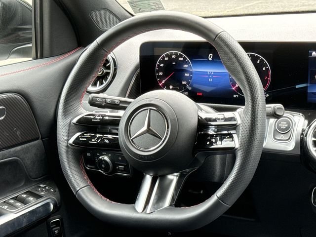 2025 Mercedes-Benz GLB Base - Photo 19