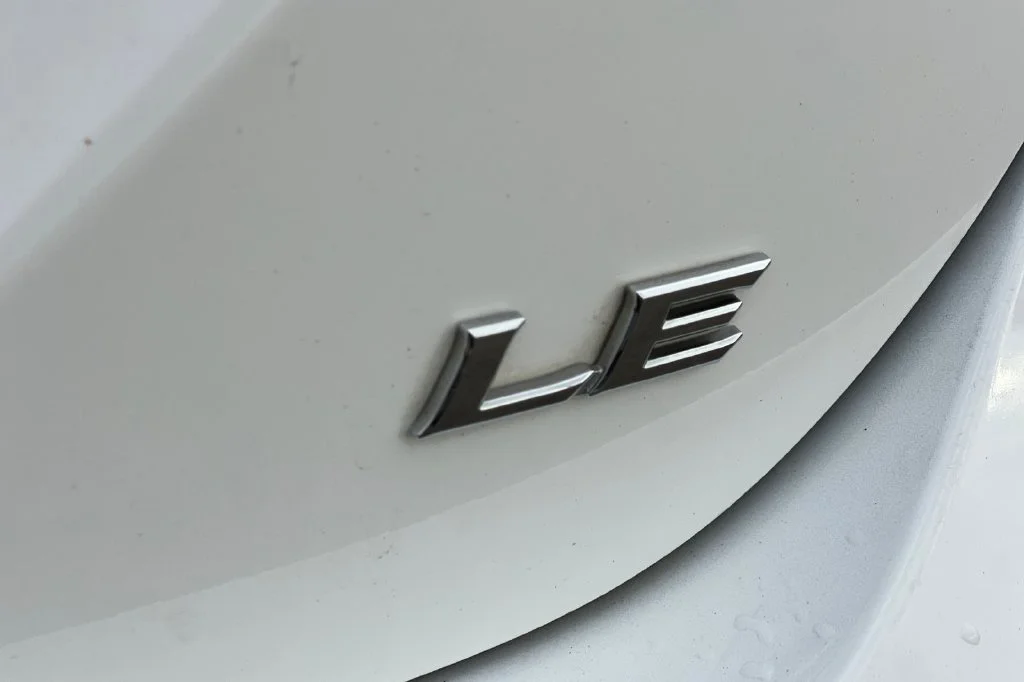 Certified Used 2019 White Toyota LE image 28