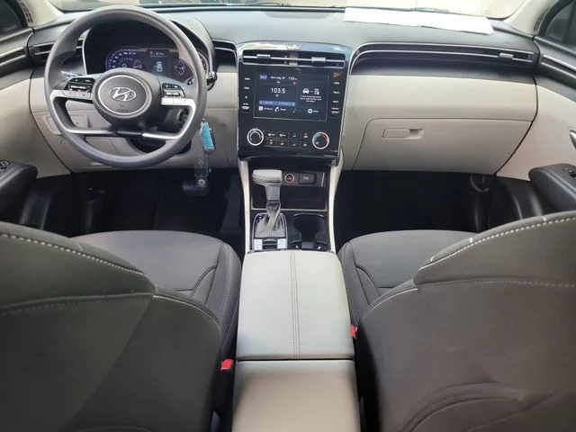 Used 2022 Gray Hyundai SE image 14