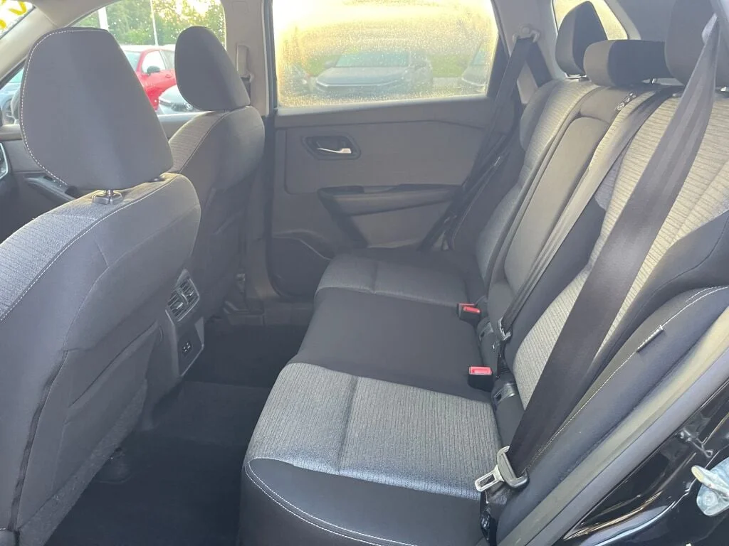 Used 2021 Super Black Nissan SV image 21