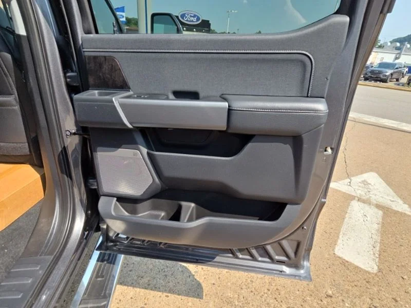 New 2026 Gray Ford Lariat image 19