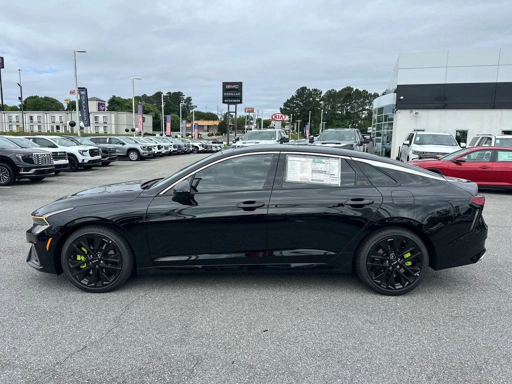 New 2026 Black Kia GT image 4