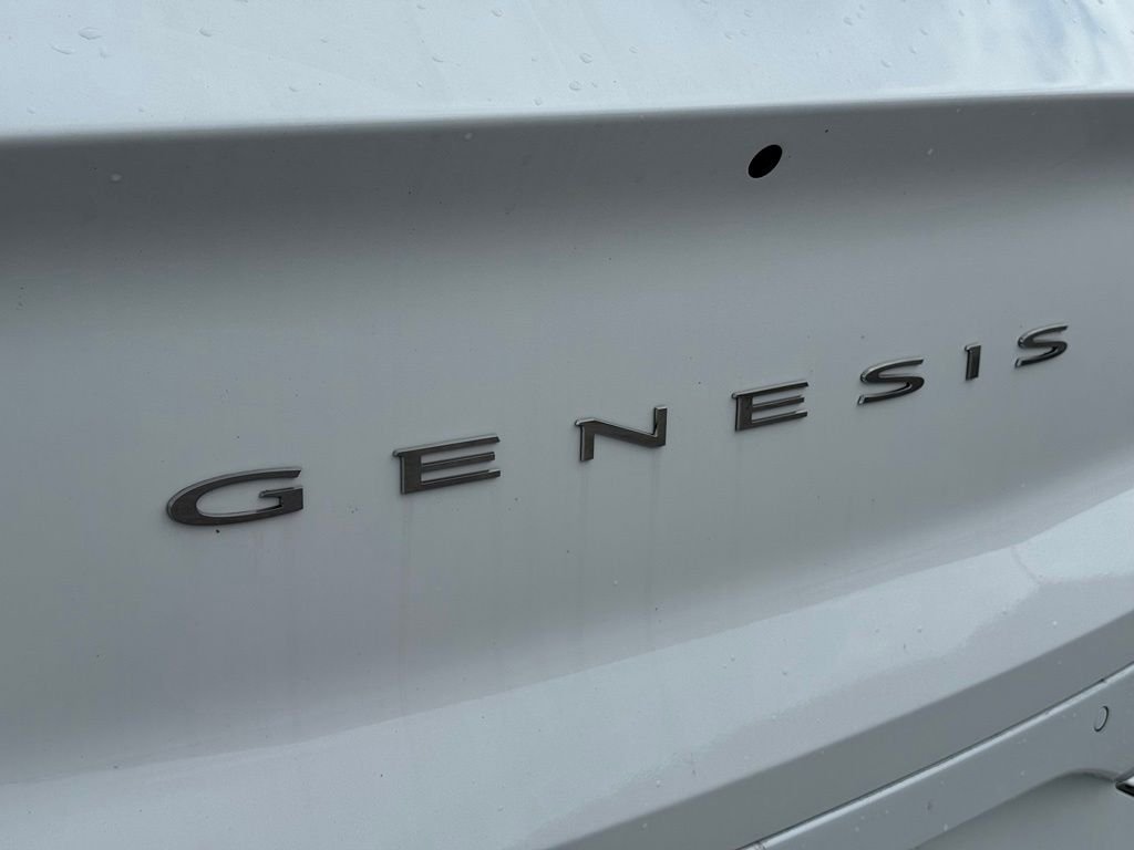 New 2026 White Genesis 3.5T PRESTIGE image 14