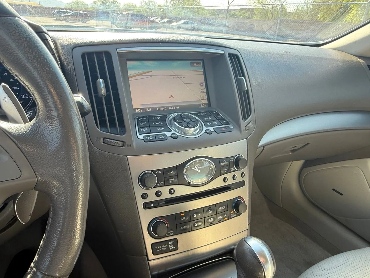 Used 2012 Moonlight White INFINITI X image 19