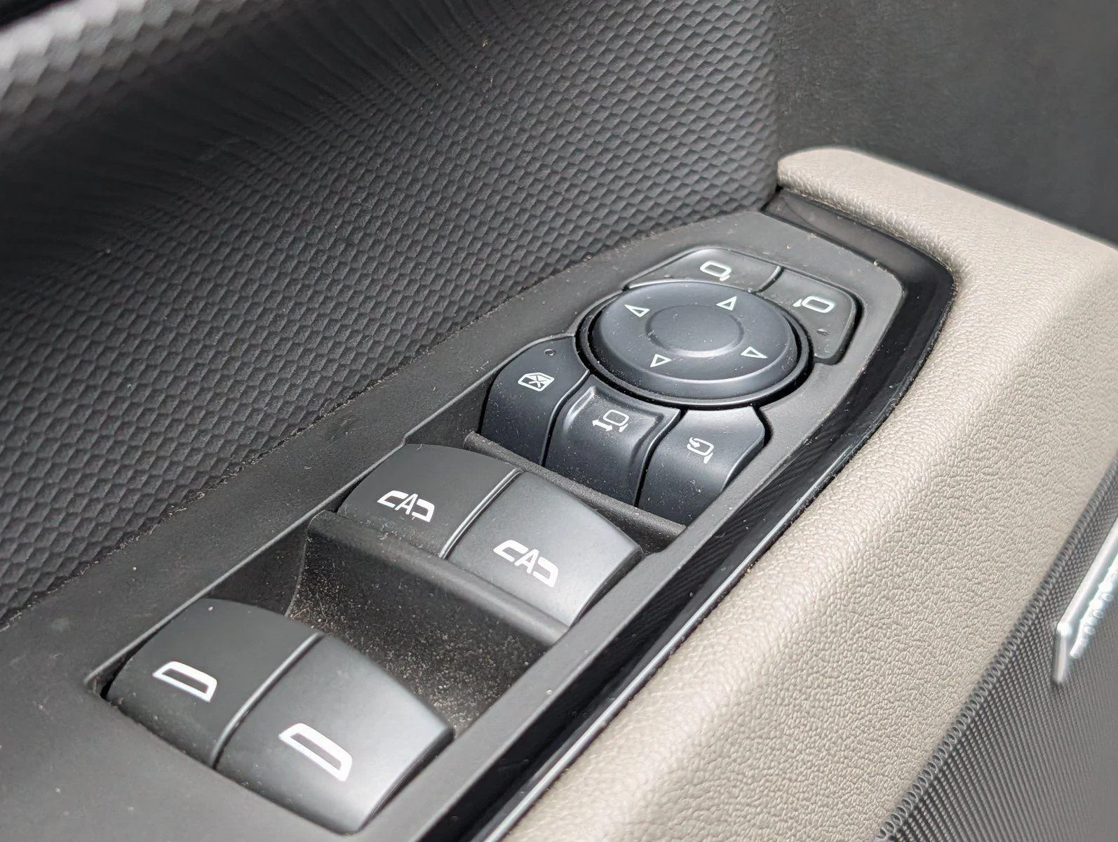 Used 2025 Black Chevrolet ZR2 image 16