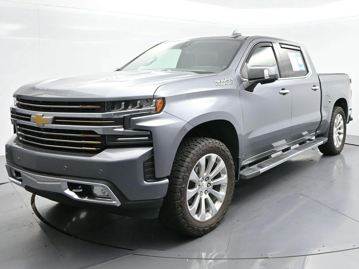 Used 2019 Satin Steel Metallic Chevrolet High Country image 3