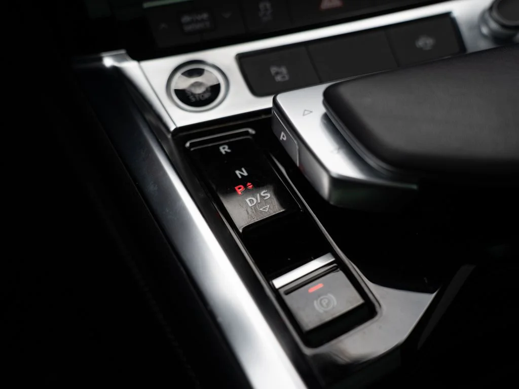 Used 2022 White Audi Premium image 27