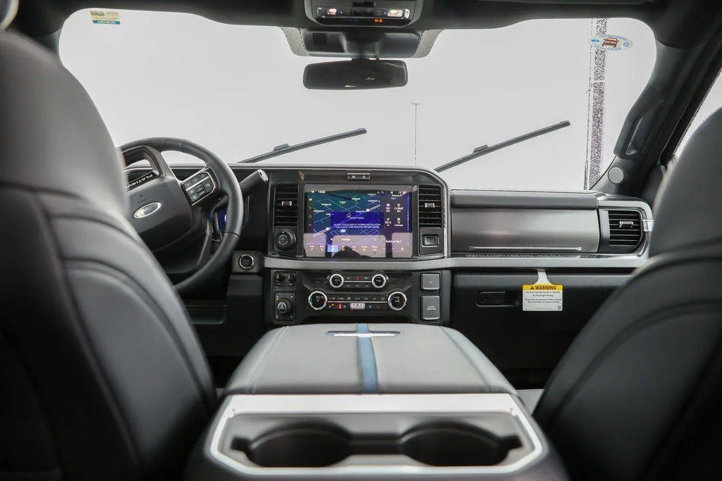 New 2026 Star White Metallic Tri-Coat Ford F-250® Platinum® image 41