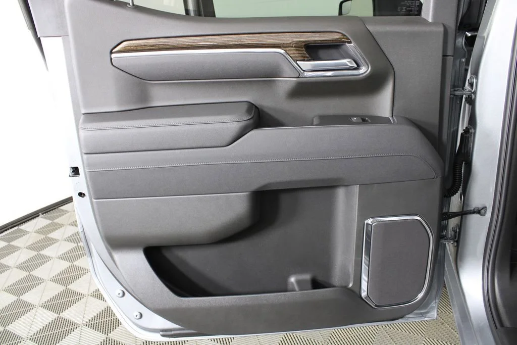 2026 GMC Sierra 1500 SLE - Photo 11