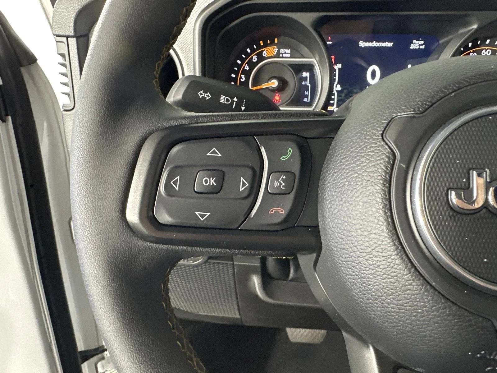 Used 2024 Bright White Clearcoat Jeep Sport S image 10