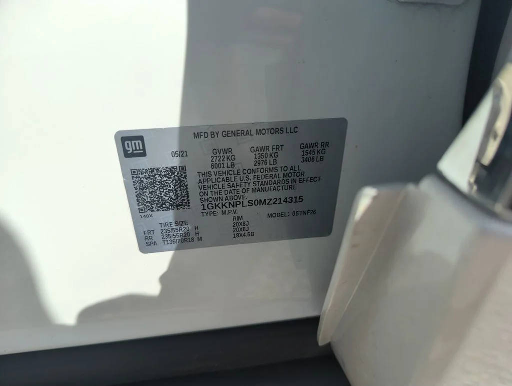 Used 2021 White GMC Denali image 44
