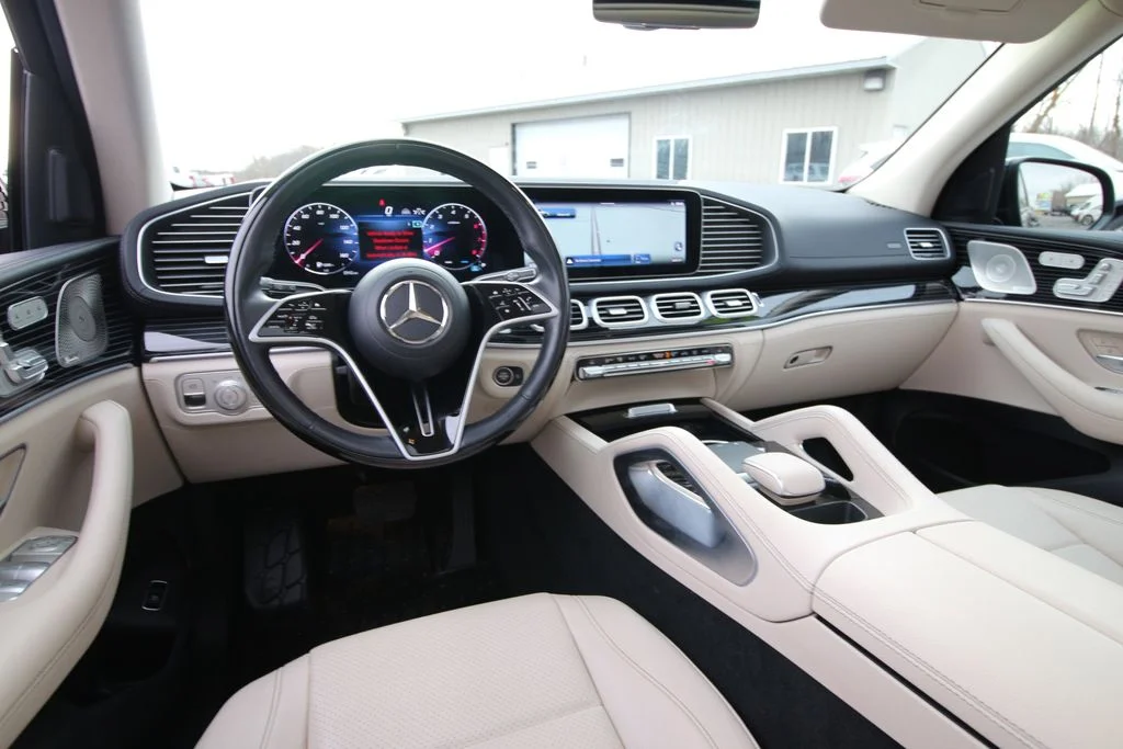 Used 2024  Mercedes-Benz GLE 450 image 33