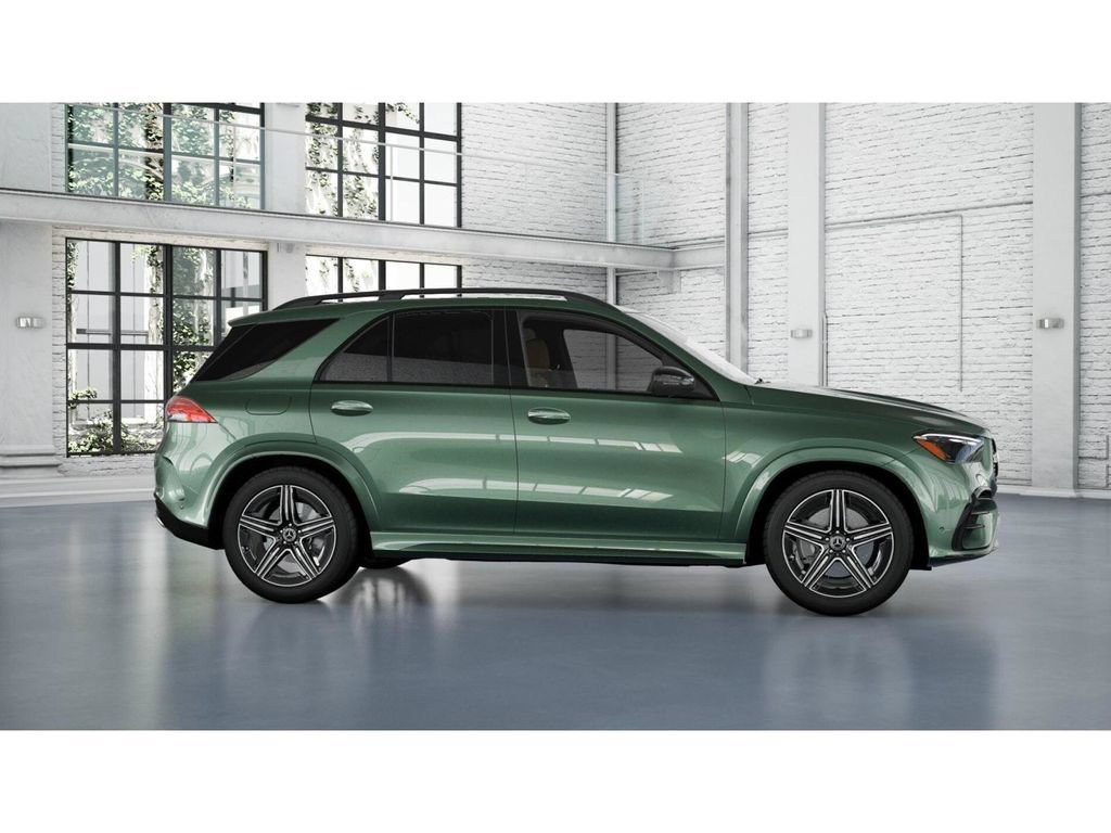 New 2026 MANUFAKTUR Ireland Mid Green Metallic Mercedes-Benz GLE 450 image 57