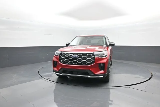 New 2026 Rapid Red Metallic Tinted Clearcoat Ford Platinum™ image 4