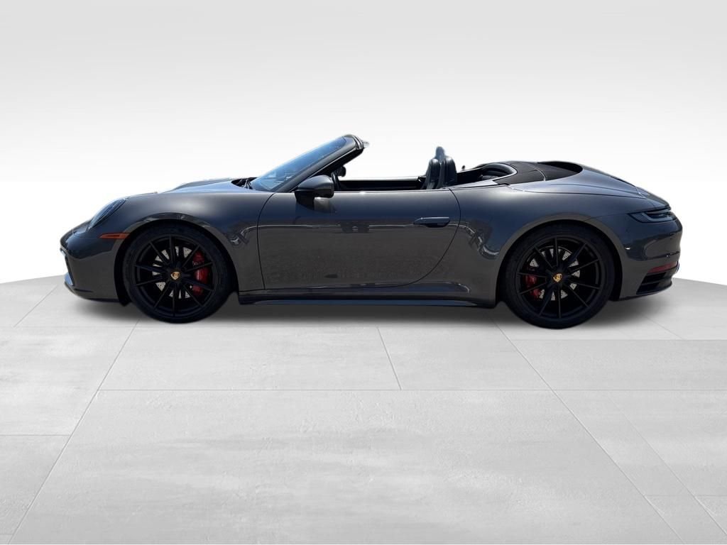 Used 2021  Porsche Carrera 4S image 2
