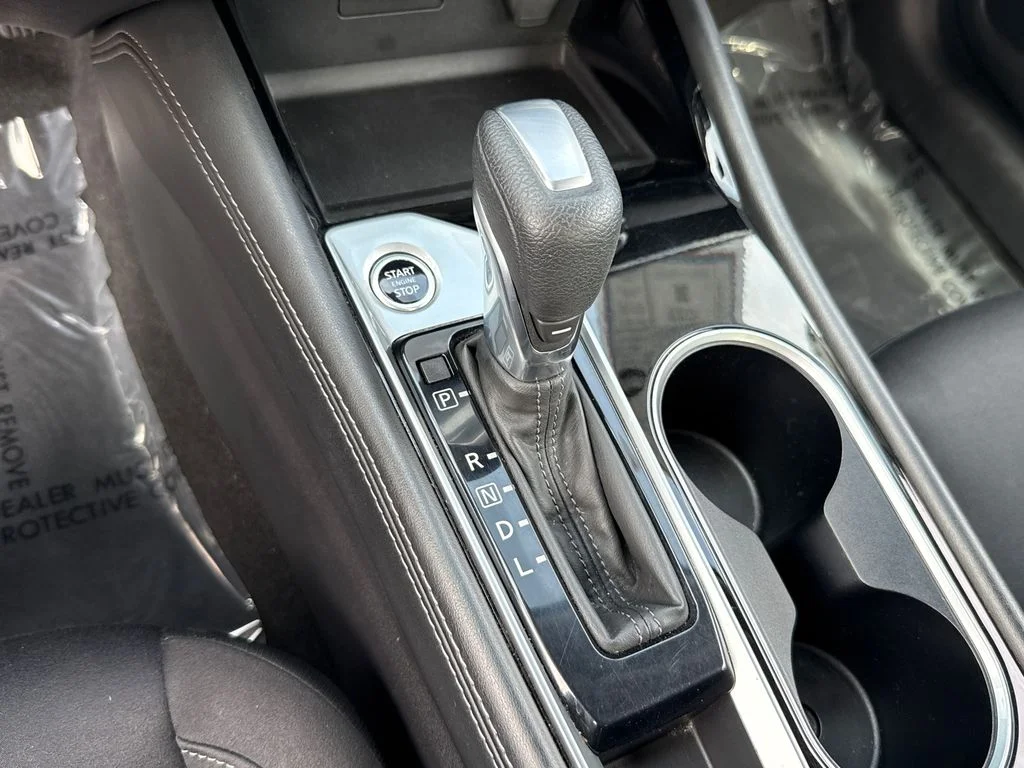 Used 2023 Gray Nissan 2.5 SV image 32