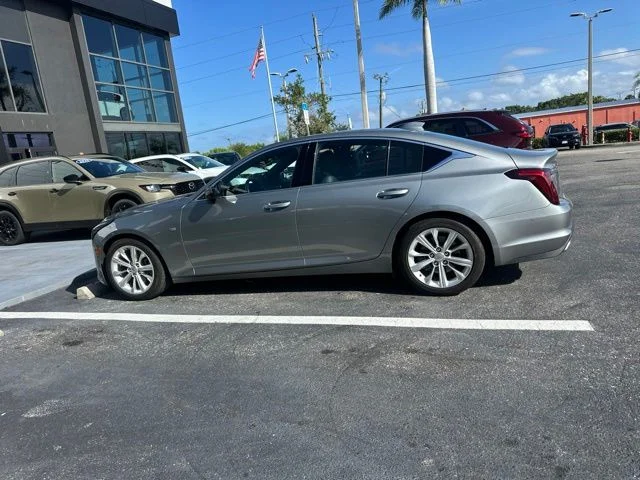 Used 2025 Silver Cadillac Premium Luxury image 8