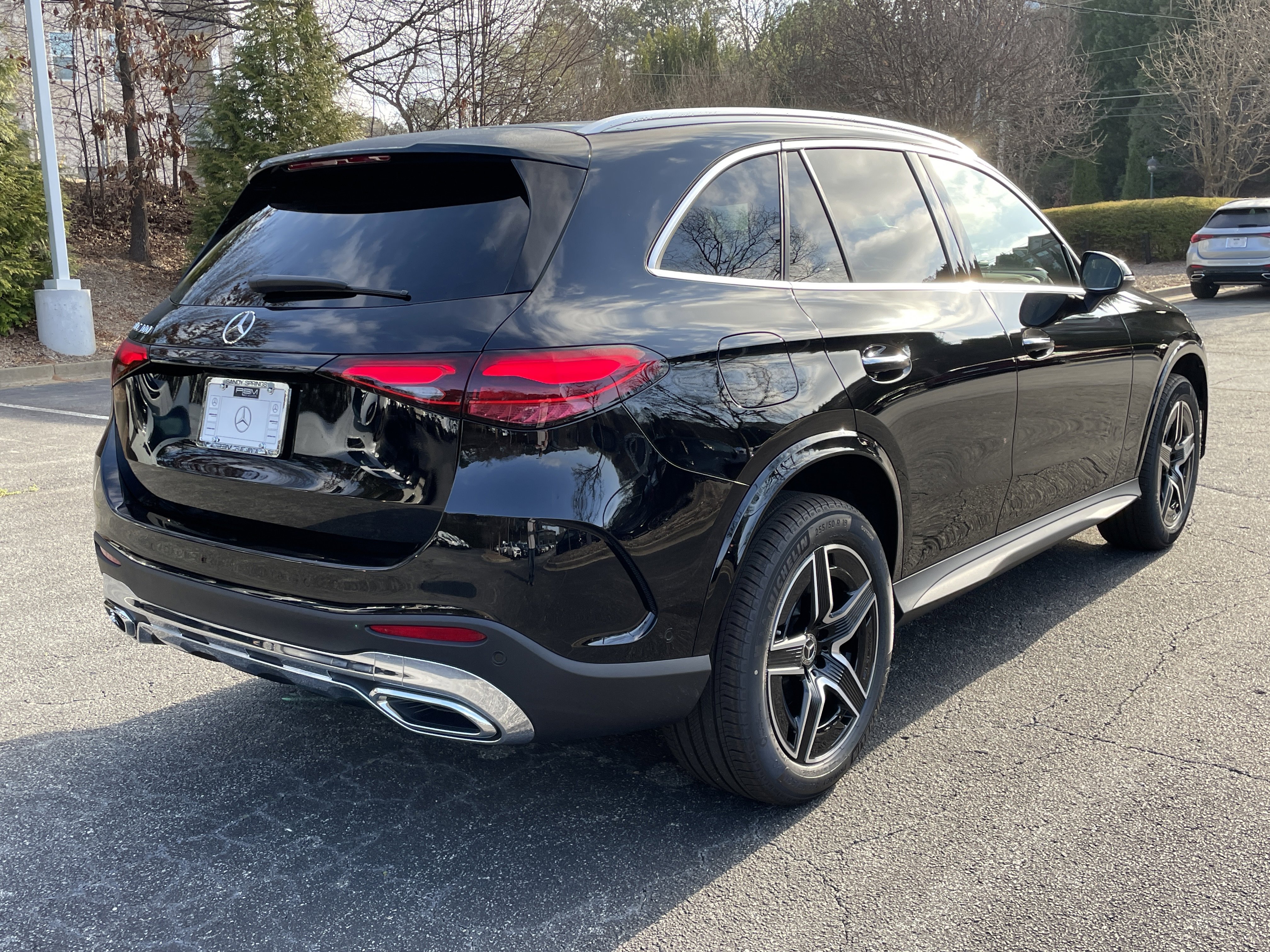 New 2026 Black Mercedes-Benz GLC 300 SUV image 6