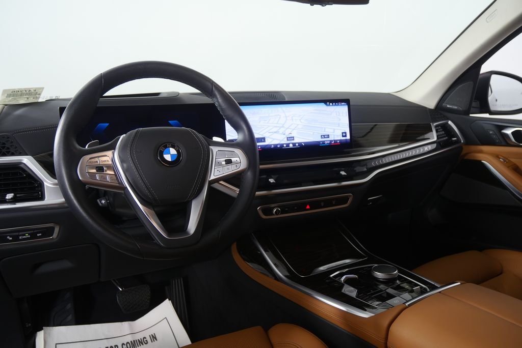 Certified Used 2026 Aventurin Red Metallic BMW xDrive40i image 20