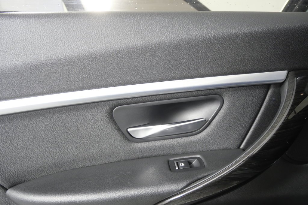 Used 2018 Mineral Gray Metallic BMW 330i image 14