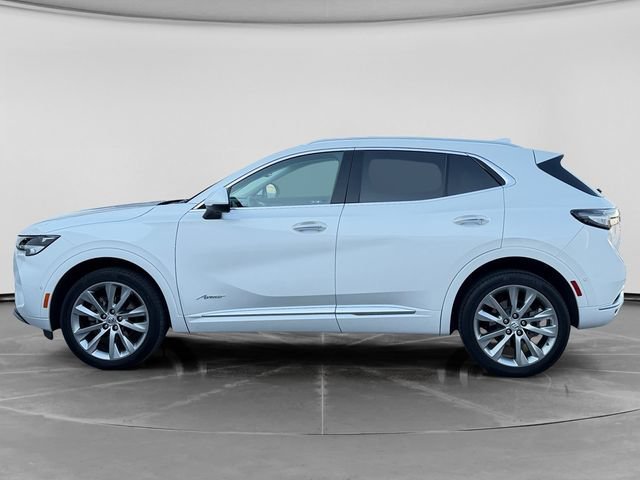 Used 2023 WHITE FROST TRICOAT Buick Avenir image 6