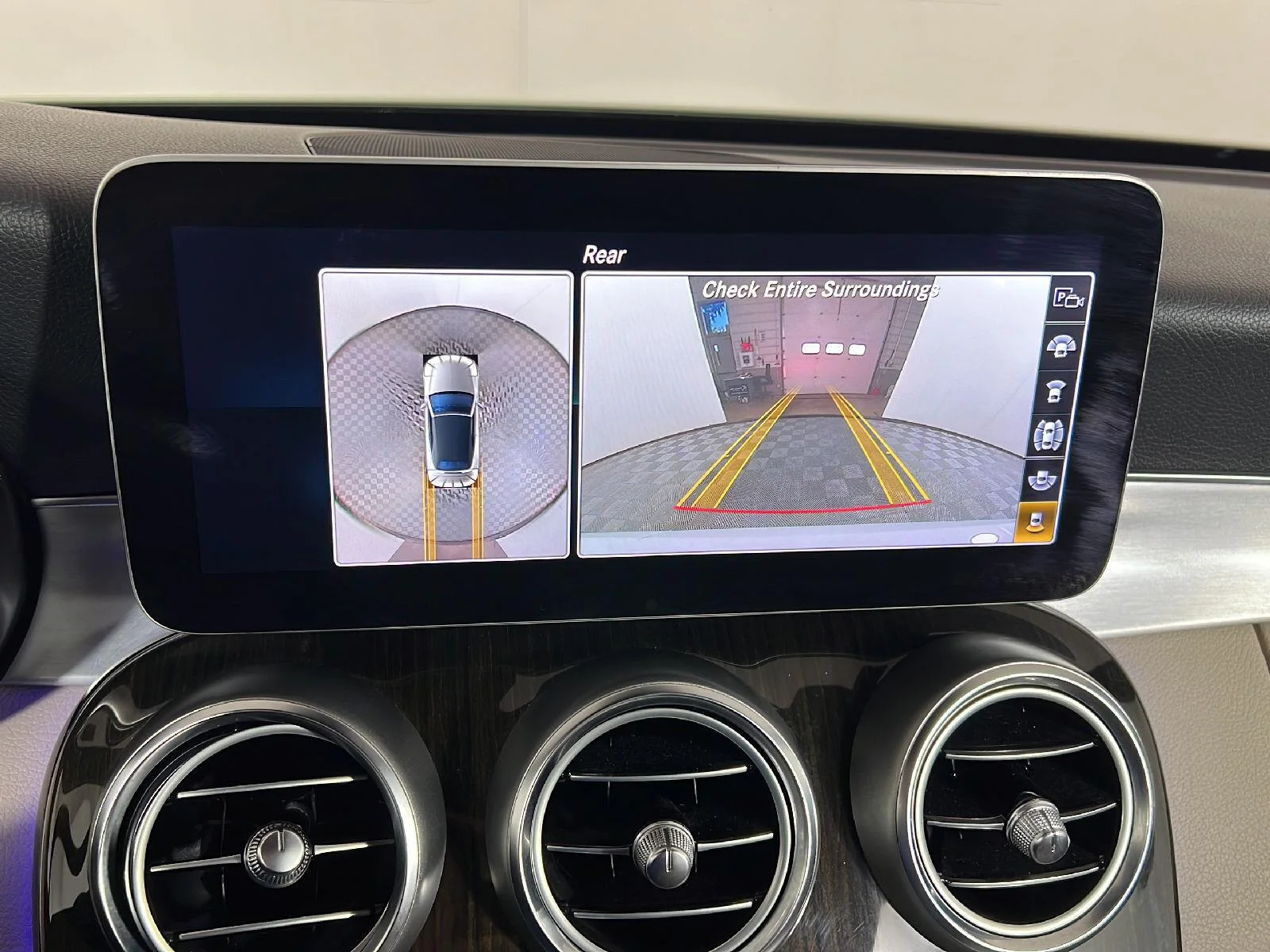 Used 2020 Polar White Mercedes-Benz C 300 image 10