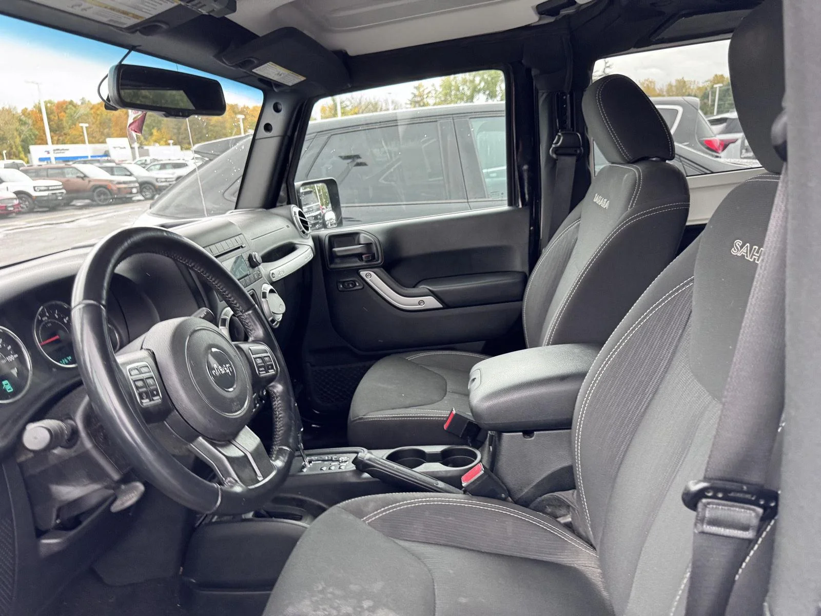 Used 2018 Black Clearcoat Jeep Sahara image 5