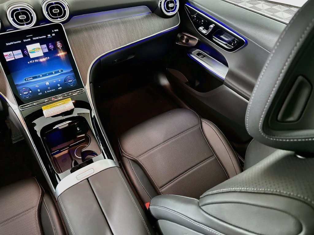 New 2027 Starling Blue Metallic Mercedes-Benz GLC 300 image 24