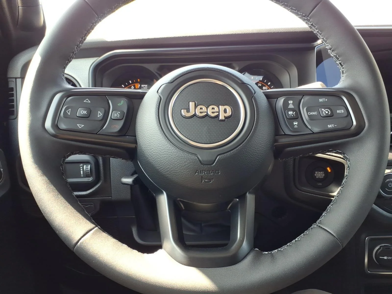 New 2026 Black Clear-Coat Exterior Paint Jeep Sport S image 23
