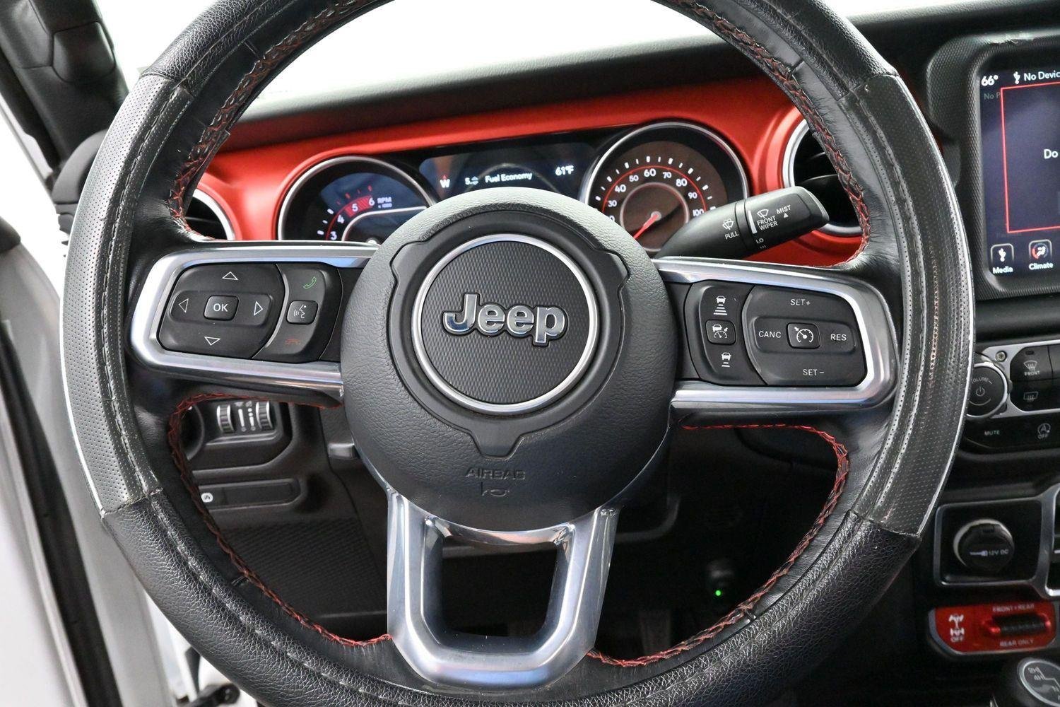 Used 2021 Bright White Clearcoat Jeep Rubicon image 15
