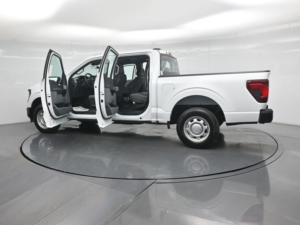 New 2026 Oxford White Ford XL image 31