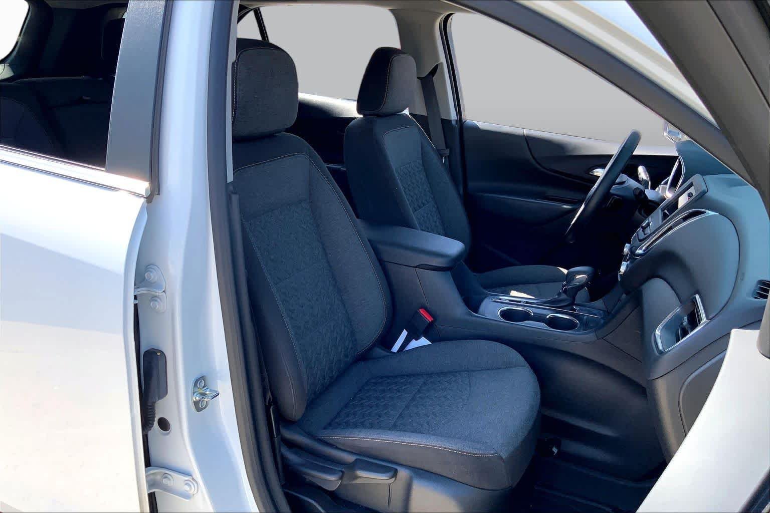 2023 Chevrolet Equinox LT - Photo 9