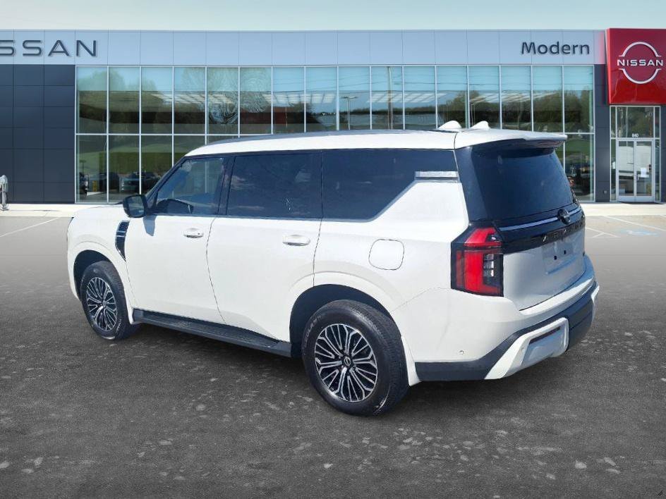 Used 2025 Aspen White Tricoat Nissan SL image 6