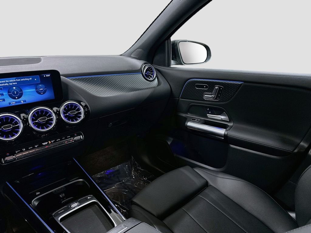 Certified Used 2024 Black Mercedes-Benz GLA 250 image 22