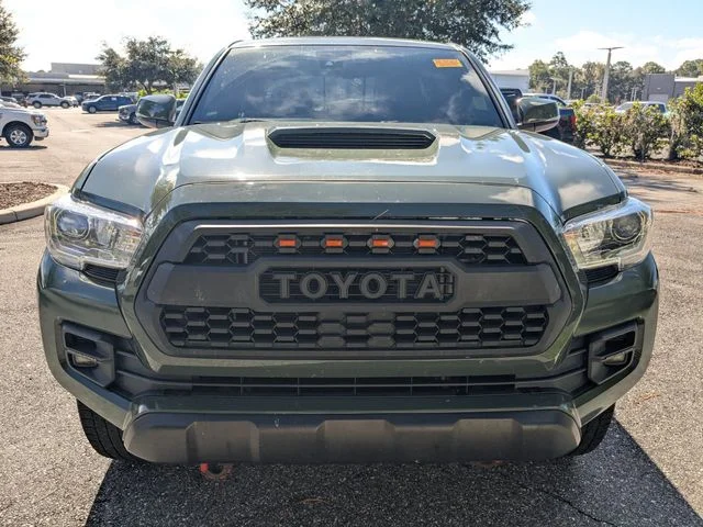 Certified Used 2022 Green Toyota SR5 image 7
