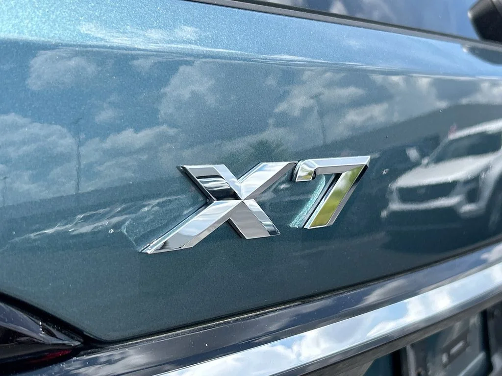 Certified Used 2025 Blue BMW xDrive40i image 34