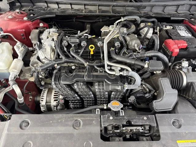 Used 2023 Red Nissan 2.5 SL image 17