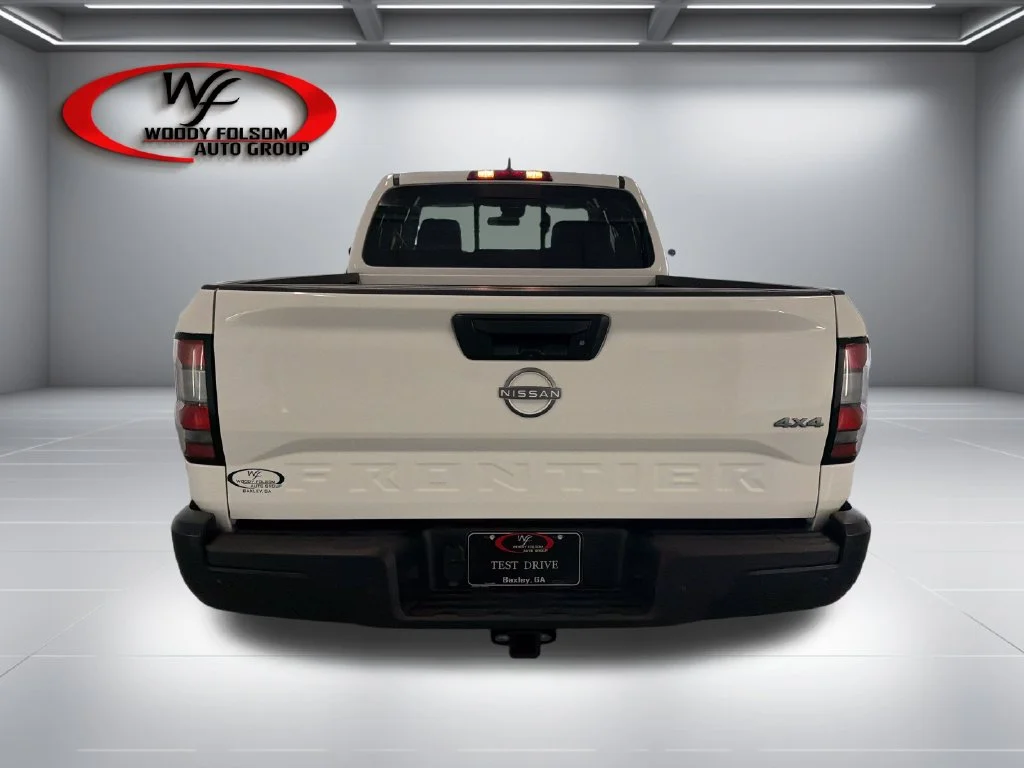 New 2027 White Nissan S image 7