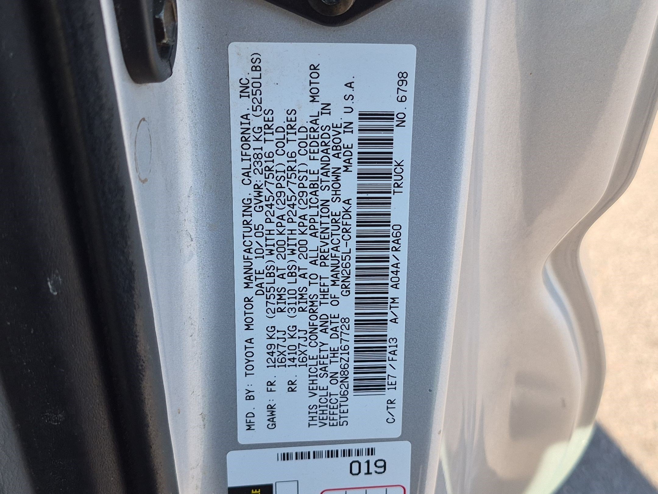 Used 2006 Silver Toyota PreRunner image 31