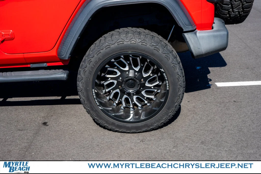 Used 2020 Red Clearcoat Jeep Unlimited Sport S image 13