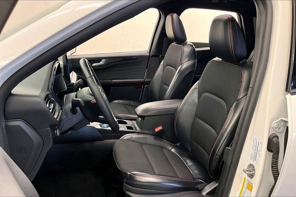 Used 2024  Ford ST-Line image 22