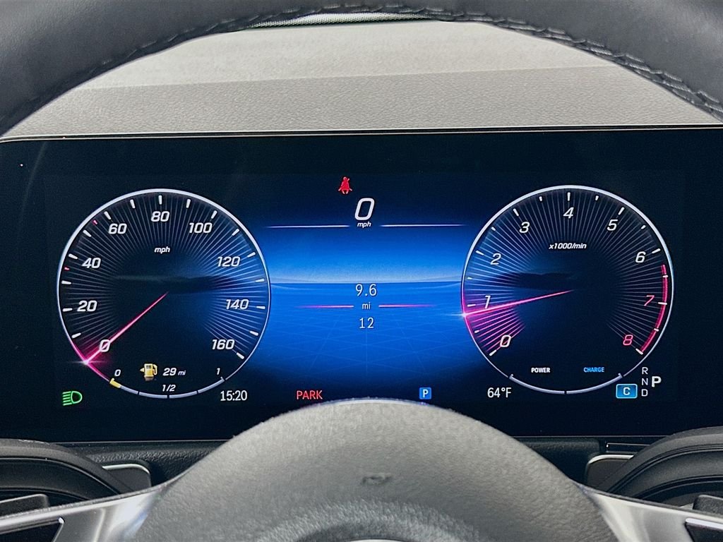 New 2026 Polar White Mercedes-Benz GLB 250 image 12